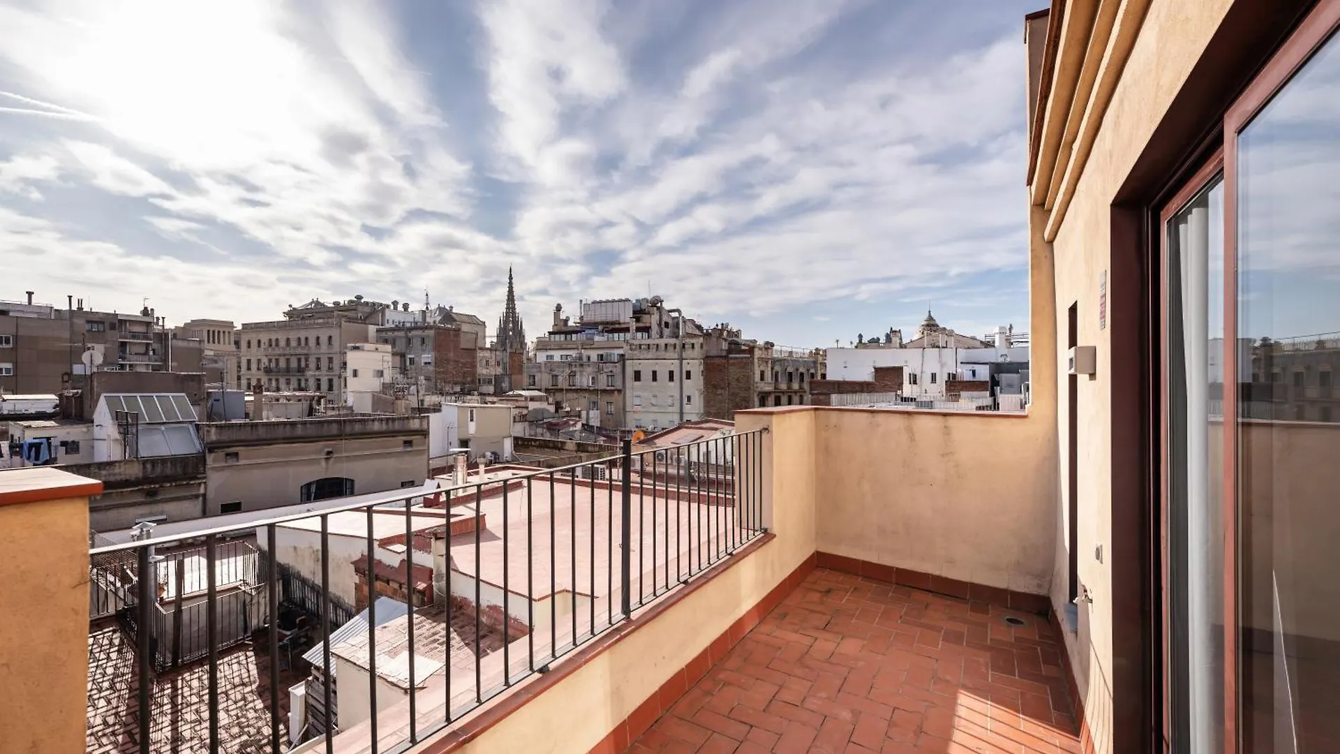 Sweett - Harmony Central Barcelona Spanien